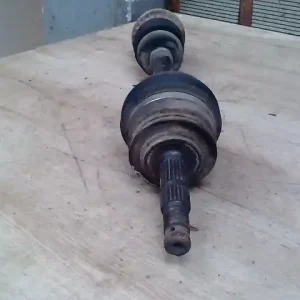 Alacsony ár OPEL ASTRA F 94-02 Bal első féltengely 1.4i bontott alkatrész