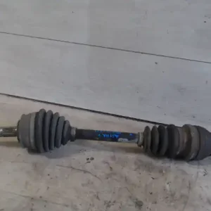 Árengedmény OPEL ASTRA F 94-02 Bal első féltengely 1.4 i bontott alkatrész