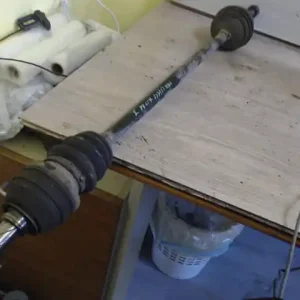 Expressz kézbesítés OPEL ASTRA F 94-02 Jobb első féltengely 1.4i bontott alkatrész