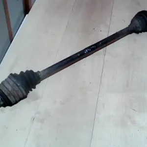 Azonnal elérhető OPEL CORSA B 93-00 Jobb első féltengely 1.2i bontott alkatrész