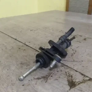 Ingyenes szállítás OPEL CORSA C 00-06 Kuplung munkahenger 1.0 i bontott alkatrész