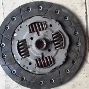 Bestseller OPEL CORSA D 06-11 Kuplung tárcsa bontott alkatrész