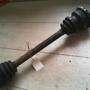 Gyors szállítás OPEL VECTRA A 88-96 Bal hátsó féltengely bontott alkatrész