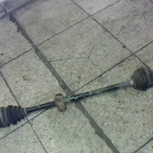 Szezonális akció OPEL Zafira 98.09.01-05.08.31 Jobb első féltengely 2.0 dti bontott alkatrész