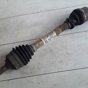 Azonnal elérhető PEUGEOT 206 Bal első féltengely 1.4i bontott alkatrész