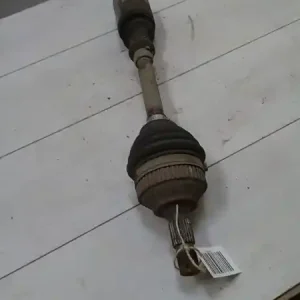 Szezonális akció PEUGEOT 306 93-97 Bal első féltengely abs -s bontott alkatrész