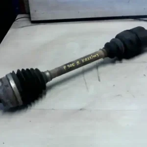 Vedd meg online PEUGEOT 306 93-97 Bal első féltengely 1.6i nem abs bontott alkatrész