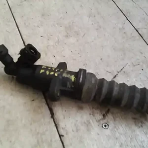 Akciós ár PEUGEOT 406 Kuplung munkahenger 2.0d bontott alkatrész