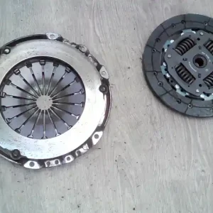 Biztonságos fizetés PEUGEOT PARTNER 02- Kuplung szett szerkezet,tárcsa 1.6 diesel bontott alkatrész