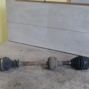 Vedd meg online RENAULT CLIO 01-06 Jobb első féltengely 1.5 dci, abs-es bontott alkatrész