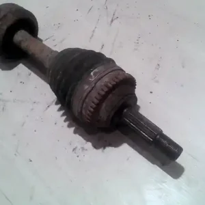 Végkiárusítás RENAULT CLIO 01-06 Jobb első féltengely 1.5d abs-es bontott alkatrész