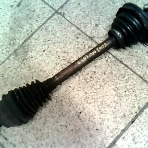 Ajánlat RENAULT CLIO 90-96 Bal első féltengely bontott alkatrész