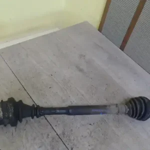 Ingyenes szállítás RENAULT CLIO 90-96 Jobb első féltengely 1.9 d bontott alkatrész