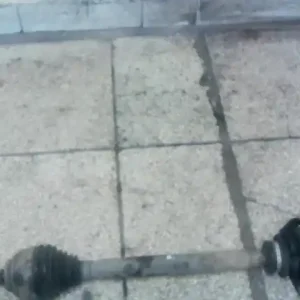 Szuper ajánlat RENAULT LAGUNA 98- Bal első féltengely 2.0i nem abs bontott alkatrész