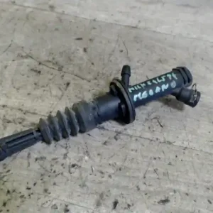 Árcsökkenés RENAULT MEGANE 02-05 Kuplung munkahenger felső bontott alkatrész