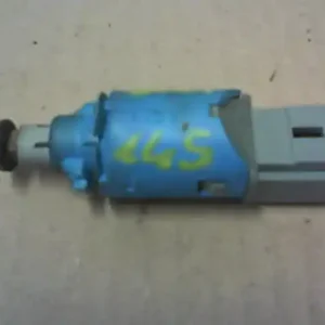 Azonnal elérhető RENAULT MEGANE 02-05 Kuplung pedál kapcsoló bontott alkatrész