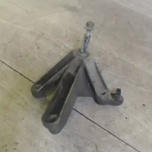 Biztonságos fizetés RENAULT MEGANE 02-05 Sebességváltó tartó bak 1.6 i bontott alkatrész