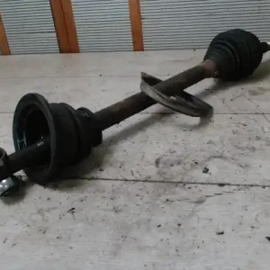 Csak ma RENAULT MEGANE SCENIC 97-99 Bal első féltengely bontott alkatrész