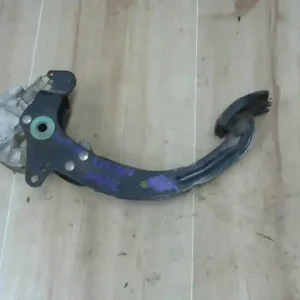 Szuper akció RENAULT MEGANE SCENIC 97-99 Kuplung pedál bontott alkatrész