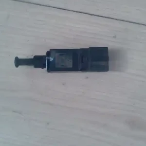 SEAT ALHAMBRA Kuplung pedál kapcsoló bontott alkatrész Vásárlói kedvenc