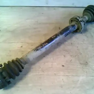 Kiárusítás SEAT CORDOBA 93-99 Jobb első féltengely 1.4 i, 8 v, nem abs-es bontott alkatrész