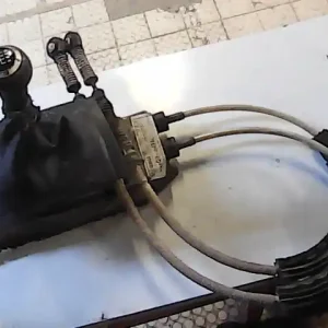 Outlet SEAT IBIZA 02-08 Váltó kulissza bontott alkatrész