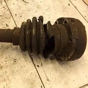 Biztonságos vásárlás SEAT IBIZA 93-99 Bal első féltengely 1.0i bontott alkatrész