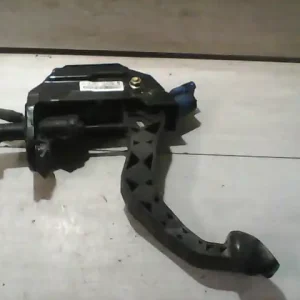 Utolsó esély SKODA FABIA 99-07 Kuplung pedál munkahengerrel bontott alkatrész