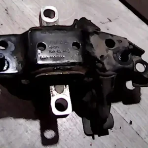 SKODA FABIA 99-07 Sebességváltó tartó bak 1.4 ibontott alkatrész Olcsó