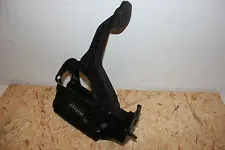 SKODA OCTAVIA 00-04 Kuplung pedál bontott alkatrész Szuper ajánlat