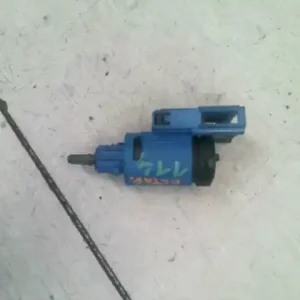 SKODA OCTAVIA 00-04 Kuplung pedál kapcsoló bontott alkatrész Ingyenes szállítás