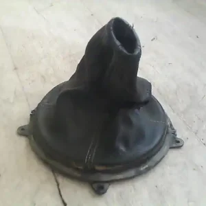 Ne maradj le SSANGYONG ACTYON SPORT 2005-2010 Váltószoknya bontott alkatrész