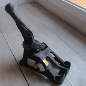 Azonnal elérhető SUZUKI IGNIS Váltó kulissza 1.3i bontott alkatrész