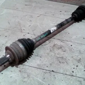 Utolsó esély SUZUKI SWIFT 05-10 Jobb első féltengely bontott alkatrész