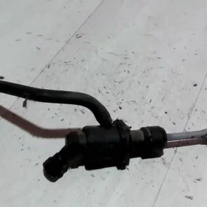 Ingyenes szállítás SUZUKI SWIFT 05-10 Kuplung munkahenger bontott alkatrész