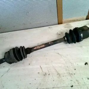 Ajánlat SUZUKI SWIFT 96-05 Bal első féltengely 1.3 b bontott alkatrész