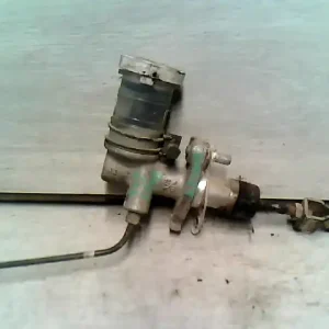 Végkiárusítás SUZUKI SWIFT 96-05 Kuplung munkahengerfelső bontott alkatrész