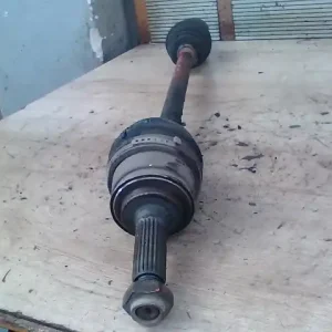 Szuper ajánlat SUZUKI SWIFT 96-05 Jobb első féltengely 1.0i bontott alkatrész