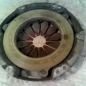 Utolsó esély SUZUKI SWIFT 96-05 Kuplung szerkezet 1.3 i, 8 v bontott alkatrész