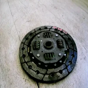 Exkluzív ajánlat SUZUKI SWIFT 96-05 Kuplung tárcsa 1.3i bontott alkatrész