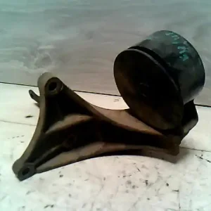 SUZUKI SWIFT 96-05 Sebességváltó tartó bak 1.3 i bontott alkatrész Népszerű