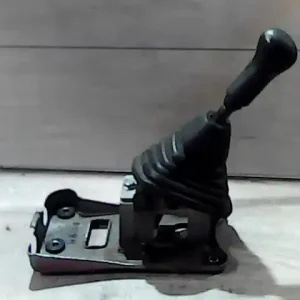 SUZUKI SWIFT 96-05 Váltó kulissza bontott alkatrész Árengedmény