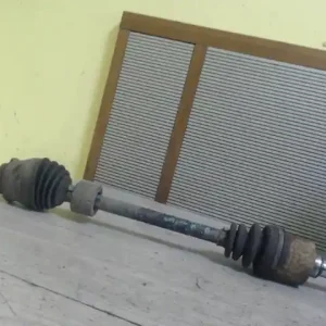 Vedd meg online SUZUKI WagonR+ Bal első féltengely 1.3 i bontott alkatrész