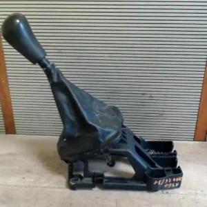 TOYOTA Aygo 2005.07.01-2008.12.31 Váltó kulissza bontott alkatrész Legjobb ár