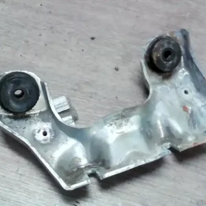 TOYOTA C-HR 16.09.01-19.09.30 Tartóbak inverter konverter tartó bontott alkatrész Szezonális akció