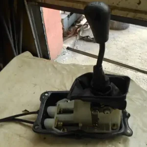 TOYOTA CARINA E 92.04-97.07 Váltó kulissza bontott alkatrész Vedd meg online