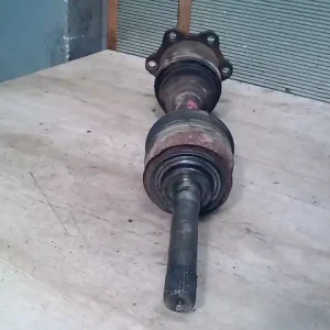 Biztonságos fizetés TOYOTA HIACE 95- Első féltengely pozició független 2,5d busz bontott alkatrész