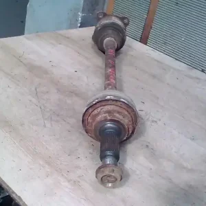 TOYOTA HIACE 95- Jobb hátsó féltengely 2,5d busz bontott alkatrész Utolsó esély