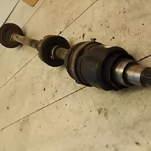 TOYOTA YARIS Jobb első féltengely 1.0i bontott alkatrész Legjobb ár