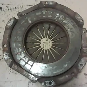 TOYOTA LAND CRUISER 84-87 J7 Kuplung szerkezet bontott alkatrész Biztonságos fizetés